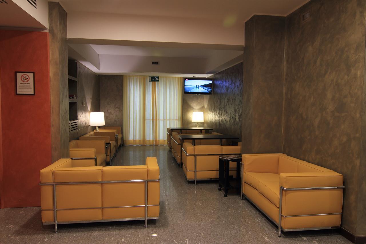 Hotel Metro Milán Exteriér fotografie